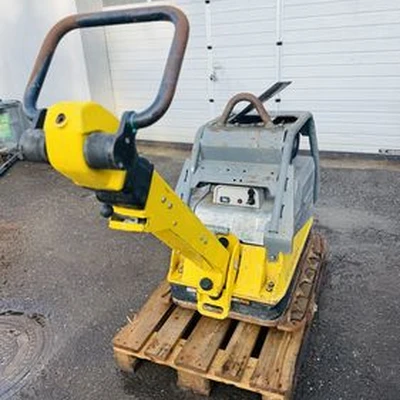 6850-43814be8aa731b4a306ea073218bc2d1-6765986-3